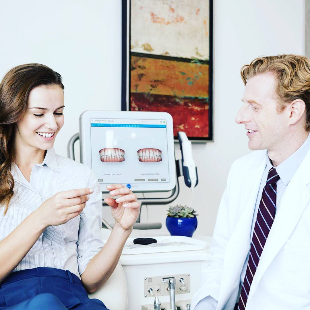 invisalign-treatment-consultation